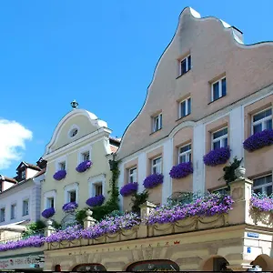 Orphee - Kleines Haus 3* Regensburg
