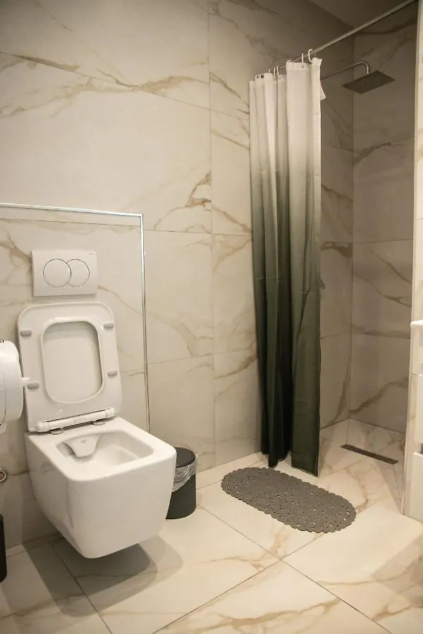 Hotel Blini Shkodër 3*,
